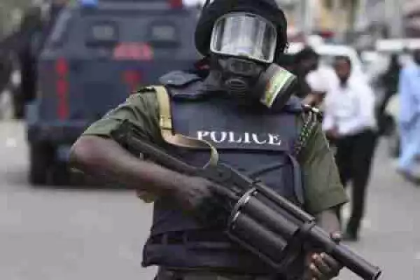 Finally!! Lagos Police Arrest 2 Notorious Robbers (Details)